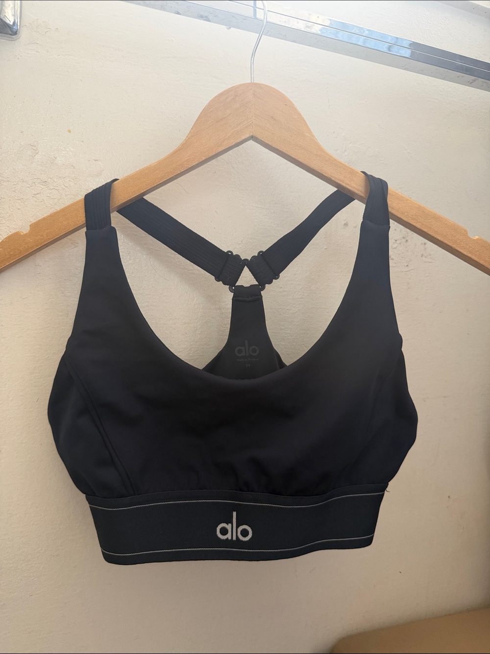 ALO Yoga Airlift Suit Up Supportive Racerback Sports Bra Navy/Navy